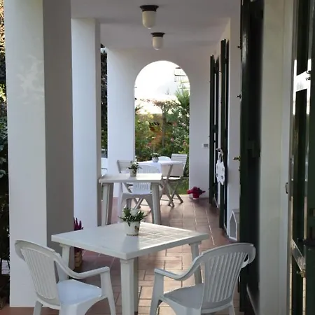 Alojamento de Acomodação e Pequeno-almoço Fermatiqui Ravena